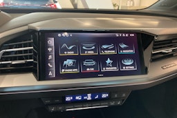 musta Audi Q4 e-tron 2025 kuva 15.