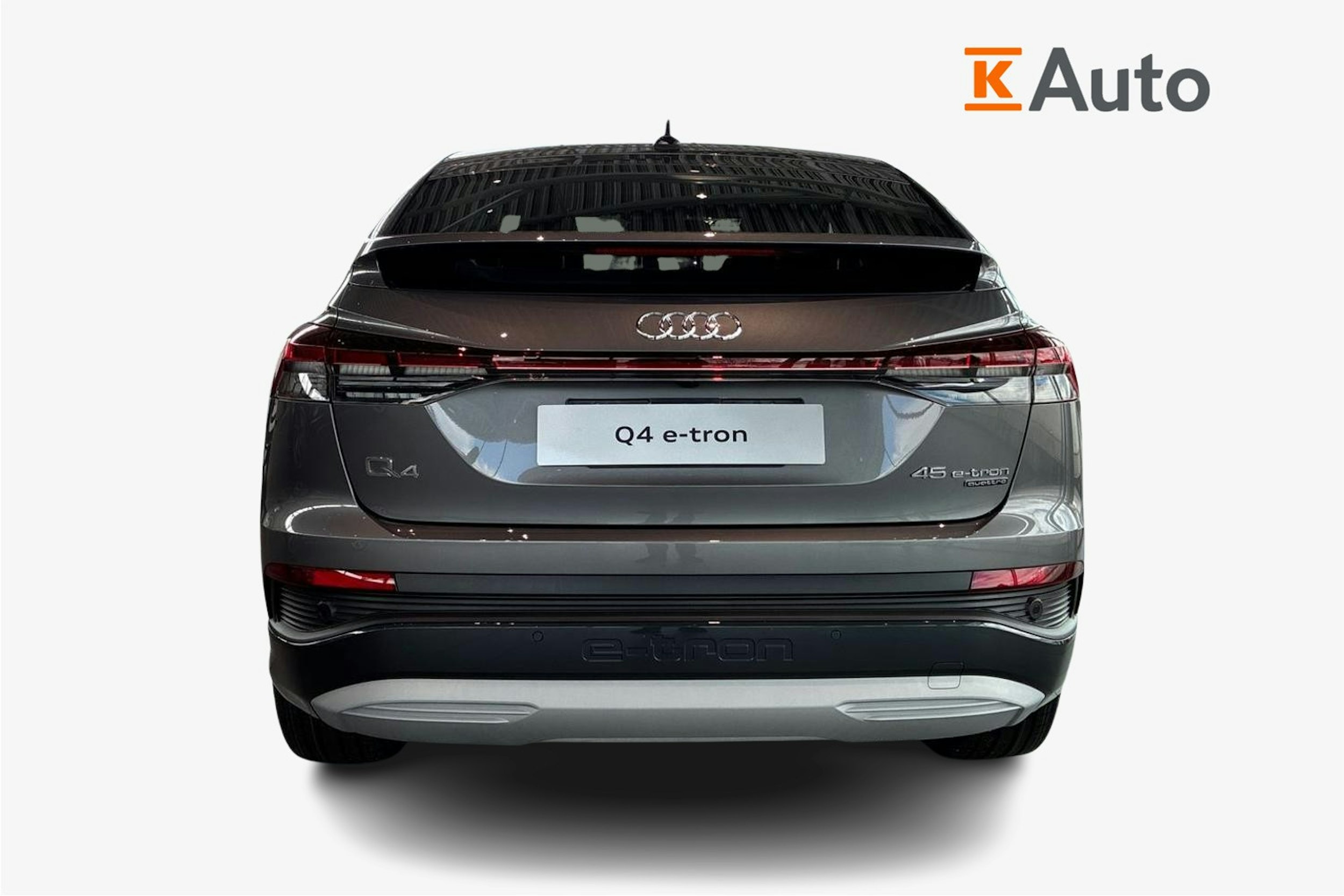 harmaa Audi Q4 e-tron 2025 kuva 3.