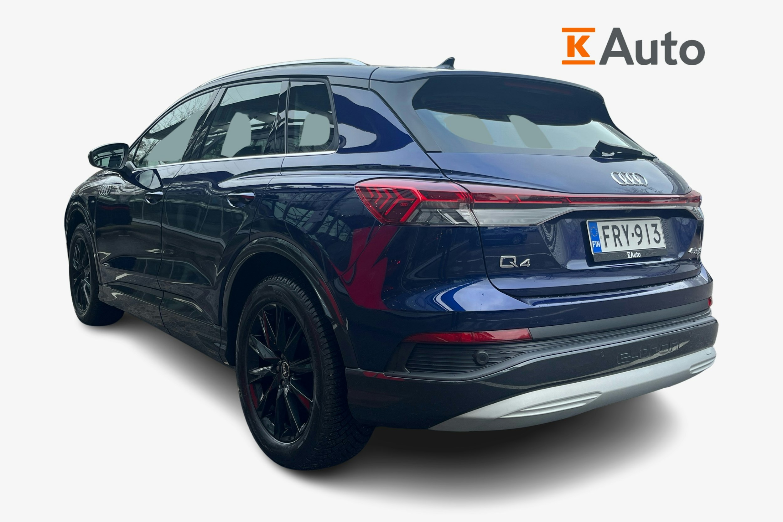 Sininen Audi Q4 e-tron 2025 kuva 2.