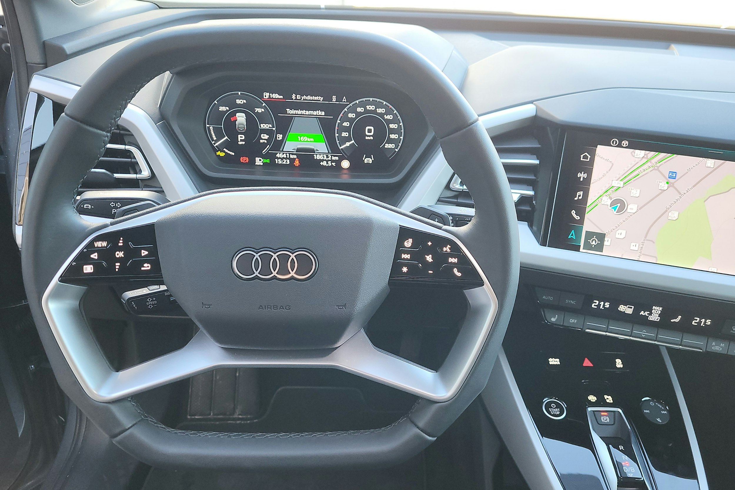 geysir sininen Audi Q4 e-tron 2025 kuva 15.