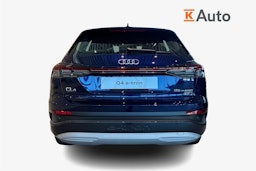 sininen Audi Q4 e-tron 2025 kuva 3.