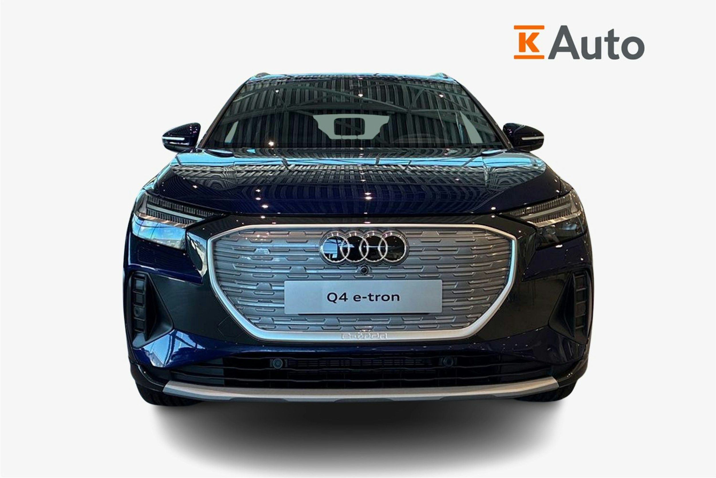 sininen Audi Q4 e-tron 2025 kuva 4.