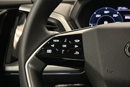 sininen Audi Q4 e-tron 2025 kuva 16.