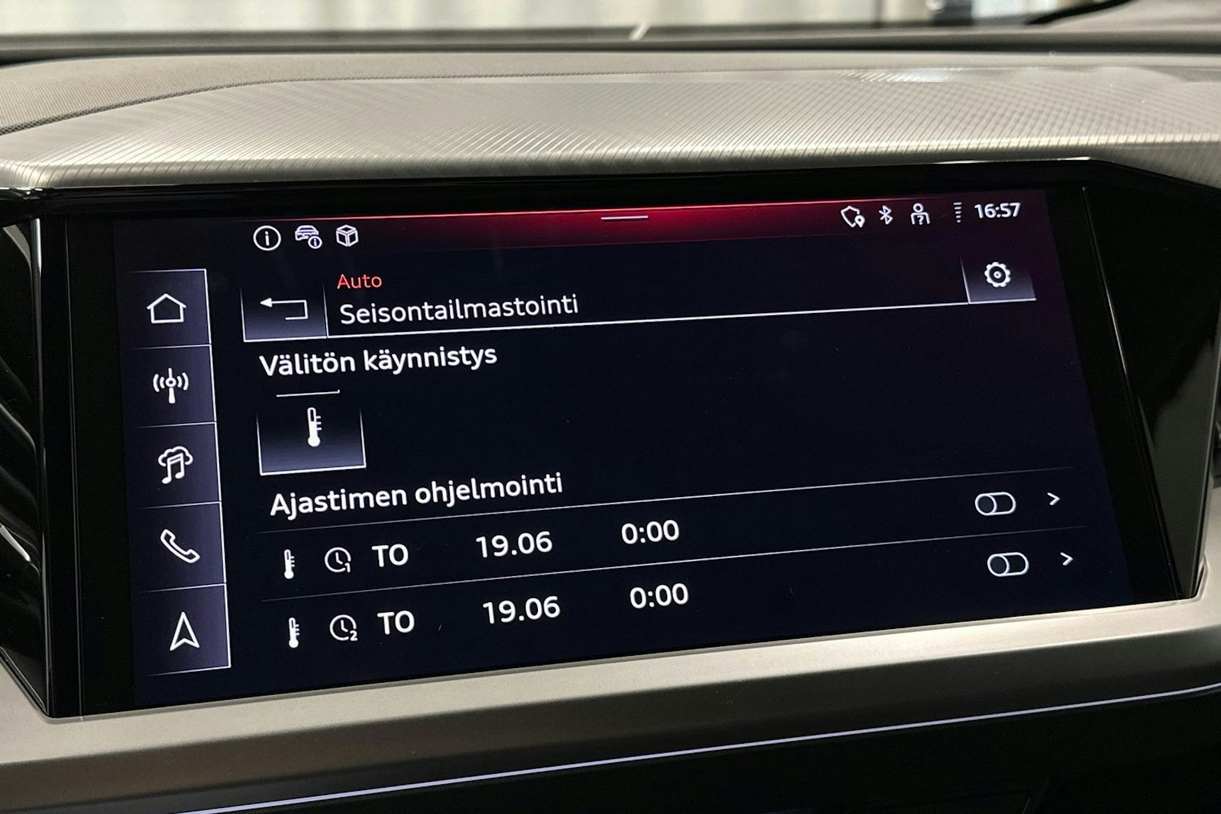 sininen Audi Q4 e-tron 2025 kuva 24.