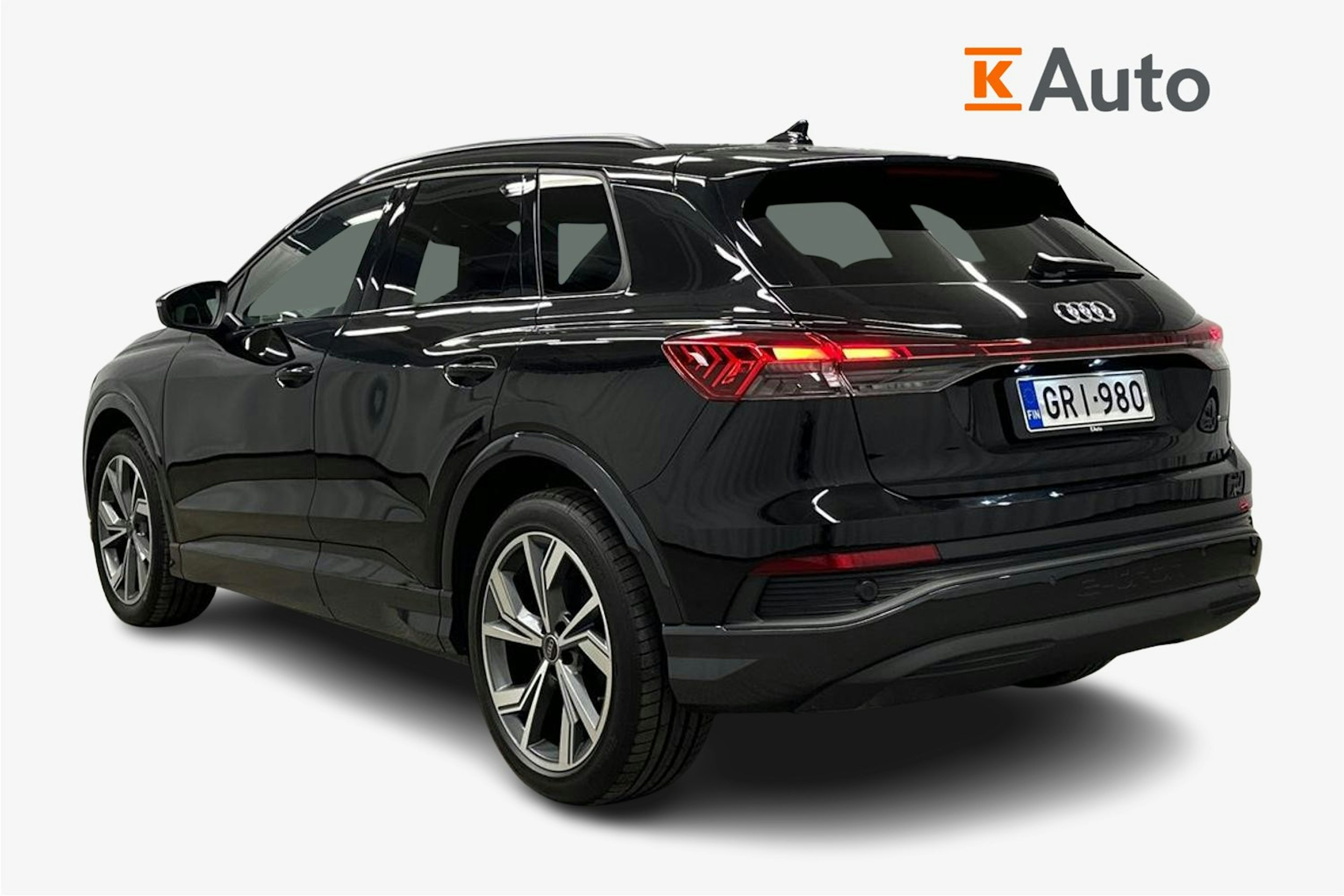 musta Audi Q4 e-tron 2025 kuva 2.