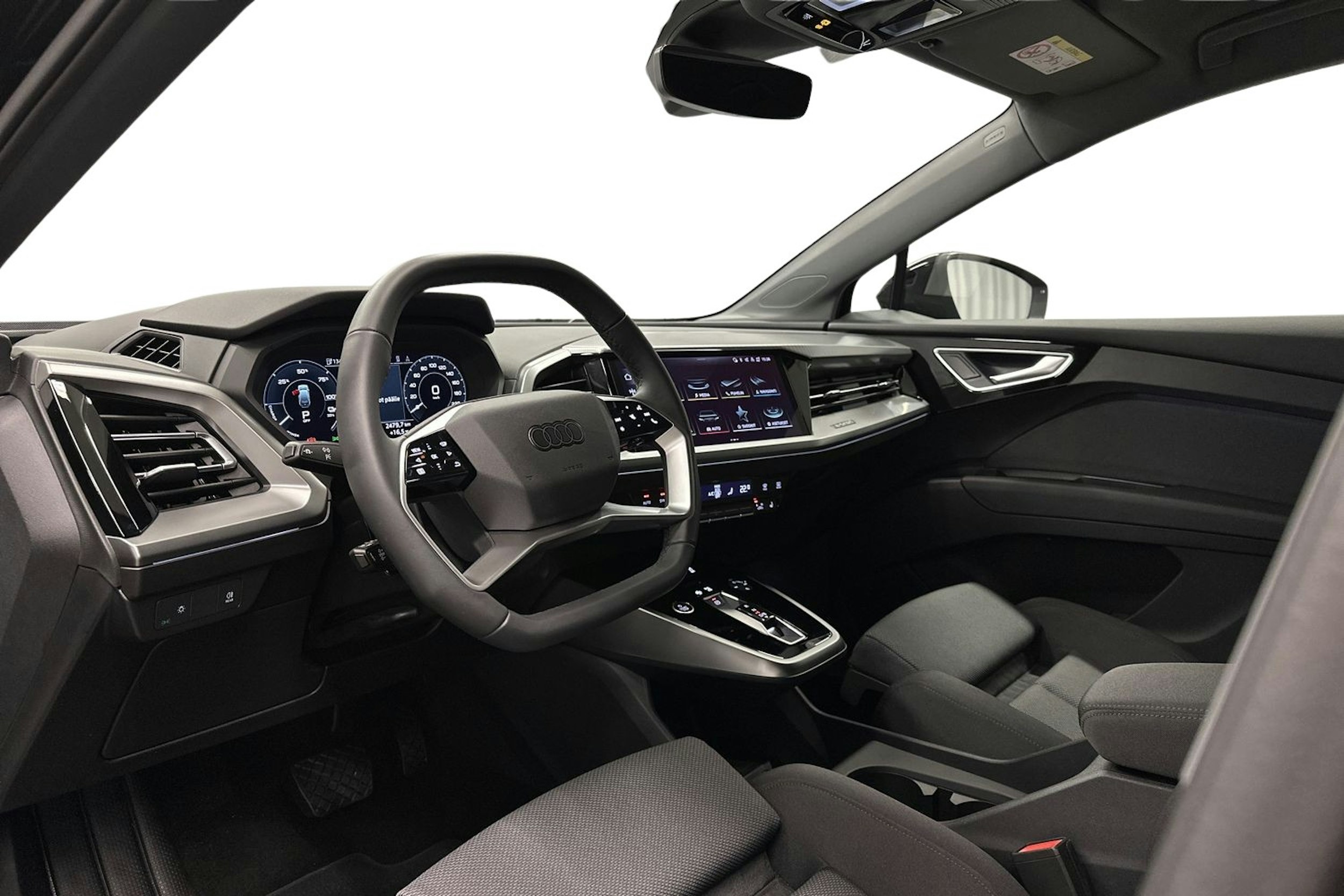 musta Audi Q4 e-tron 2025 kuva 7.
