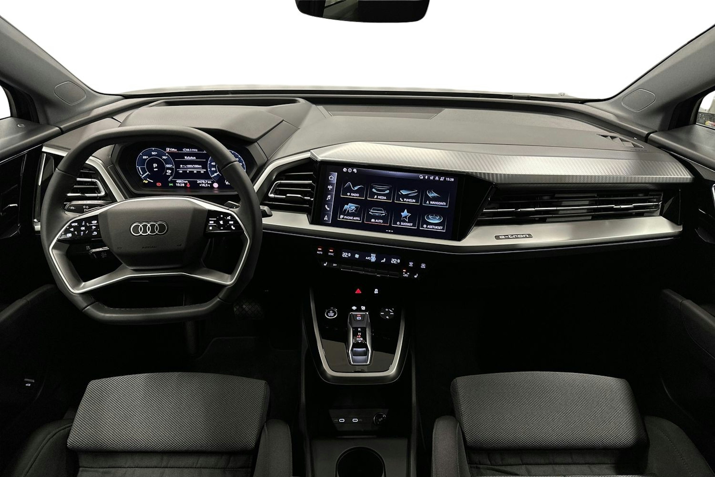 musta Audi Q4 e-tron 2025 kuva 9.
