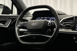 musta Audi Q4 e-tron 2025 kuva 18.
