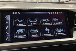musta Audi Q4 e-tron 2025 kuva 25.
