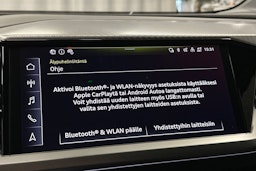 musta Audi Q4 e-tron 2025 kuva 27.