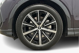 violetti Audi Q4 e-tron 2025 kuva 11.