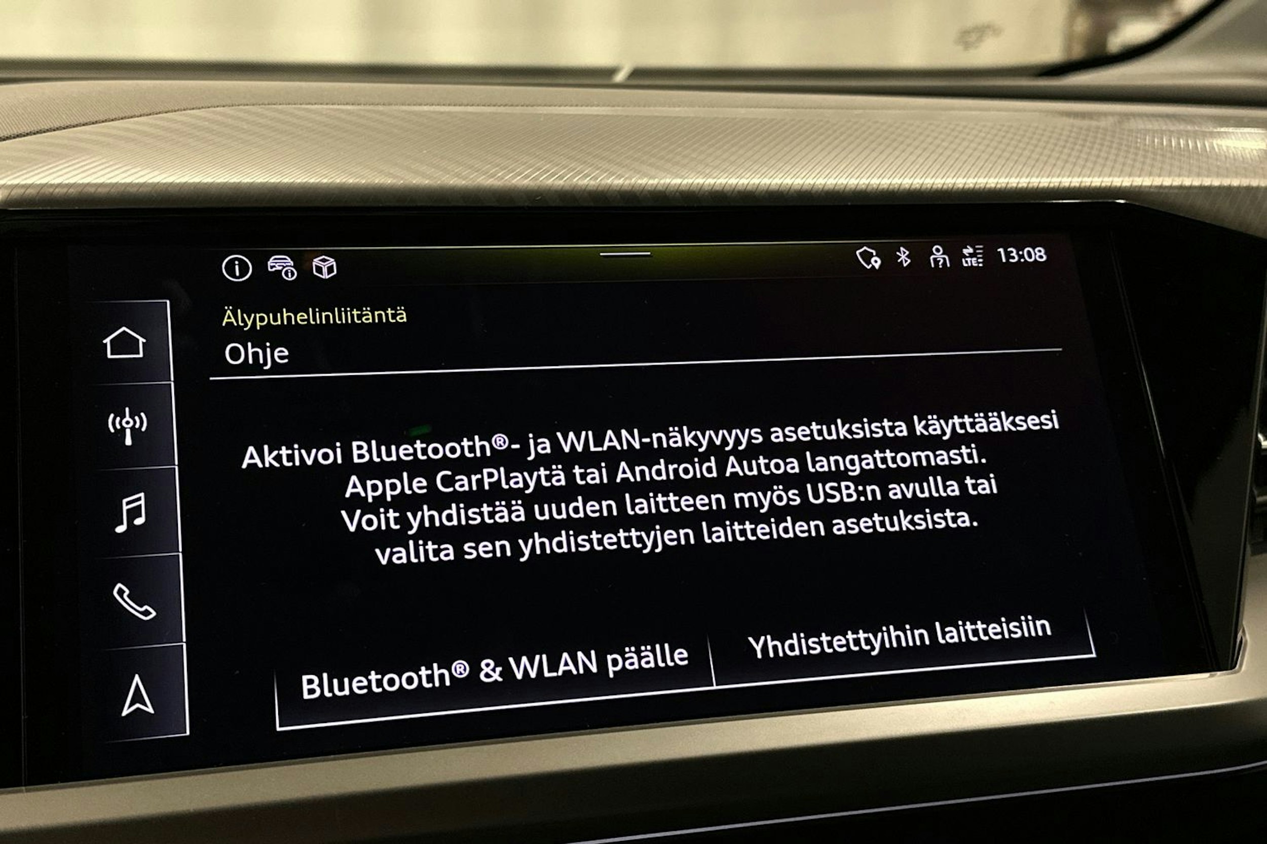 violetti Audi Q4 e-tron 2025 kuva 25.