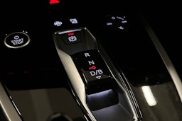 violetti Audi Q4 e-tron 2025 kuva 31.