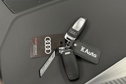 violetti Audi Q4 e-tron 2025 kuva 33.