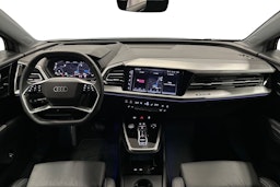 harmaa Audi Q4 e-tron 2025 kuva 9.