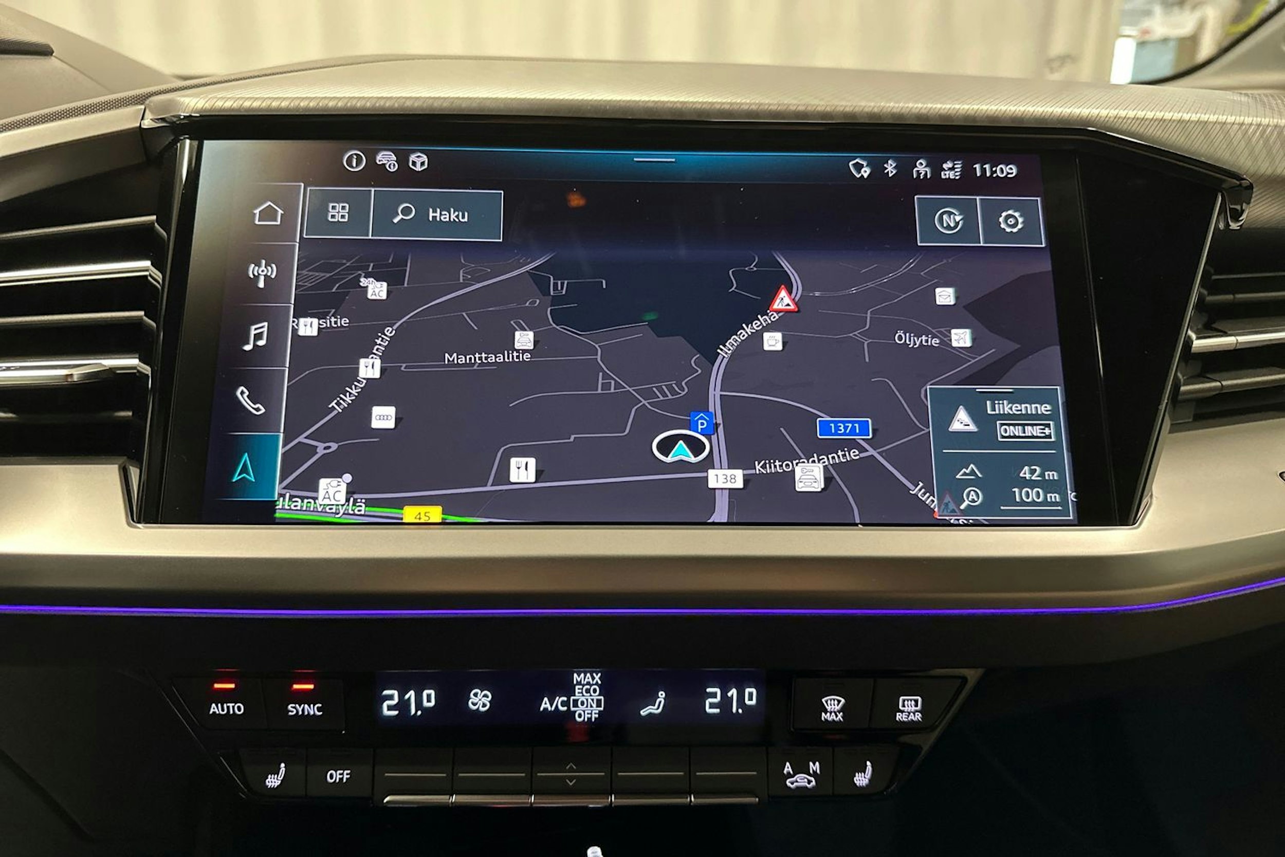 harmaa Audi Q4 e-tron 2025 kuva 21.