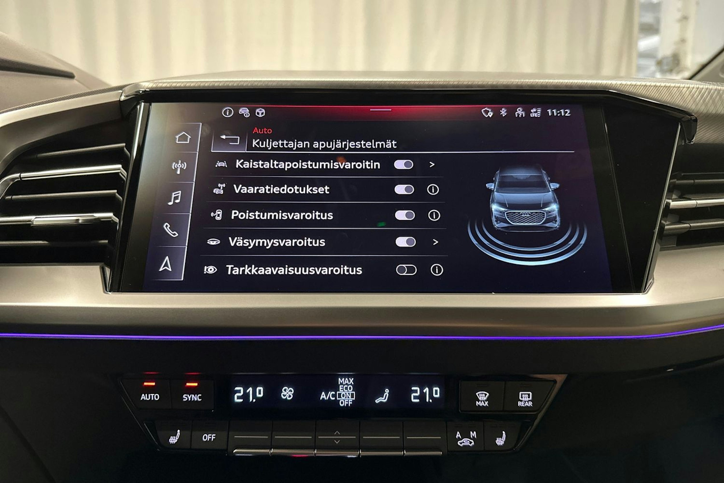 harmaa Audi Q4 e-tron 2025 kuva 26.