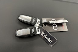 harmaa Audi Q4 e-tron 2025 kuva 32.