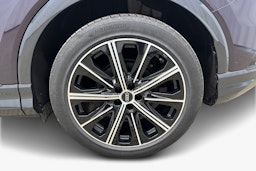 violetti Audi Q4 e-tron 2025 kuva 11.