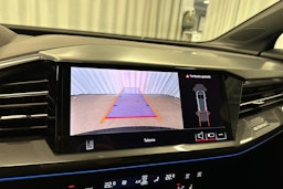 violetti Audi Q4 e-tron 2025 kuva 16.