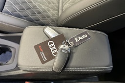 violetti Audi Q4 e-tron 2025 kuva 34.