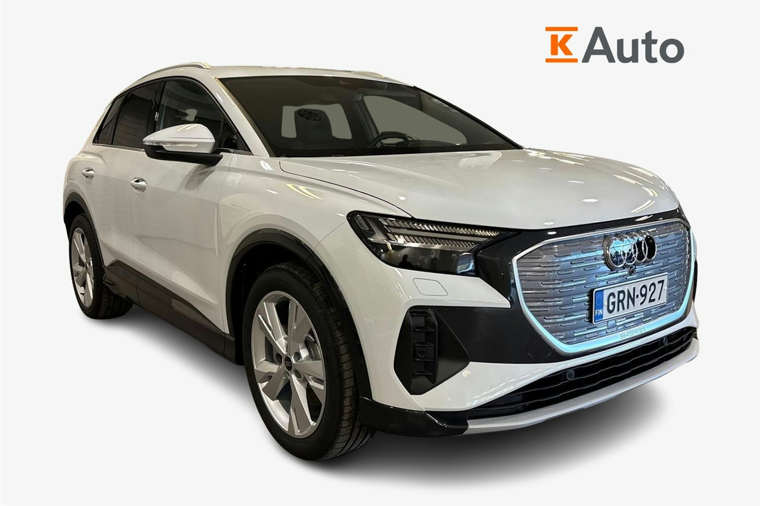 met. valkoinen Audi Q4 e-tron 2025 kuva 1.