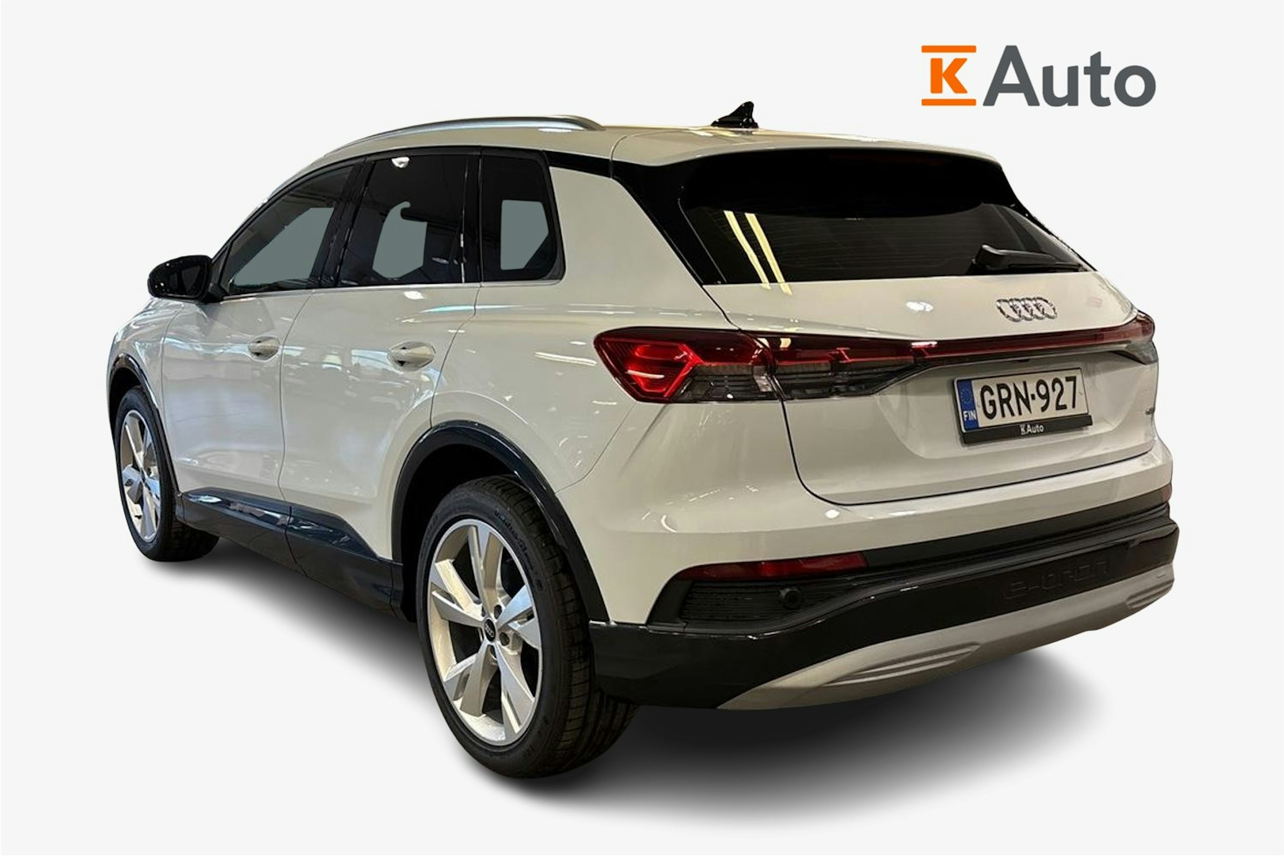 met. valkoinen Audi Q4 e-tron 2025 kuva 2.