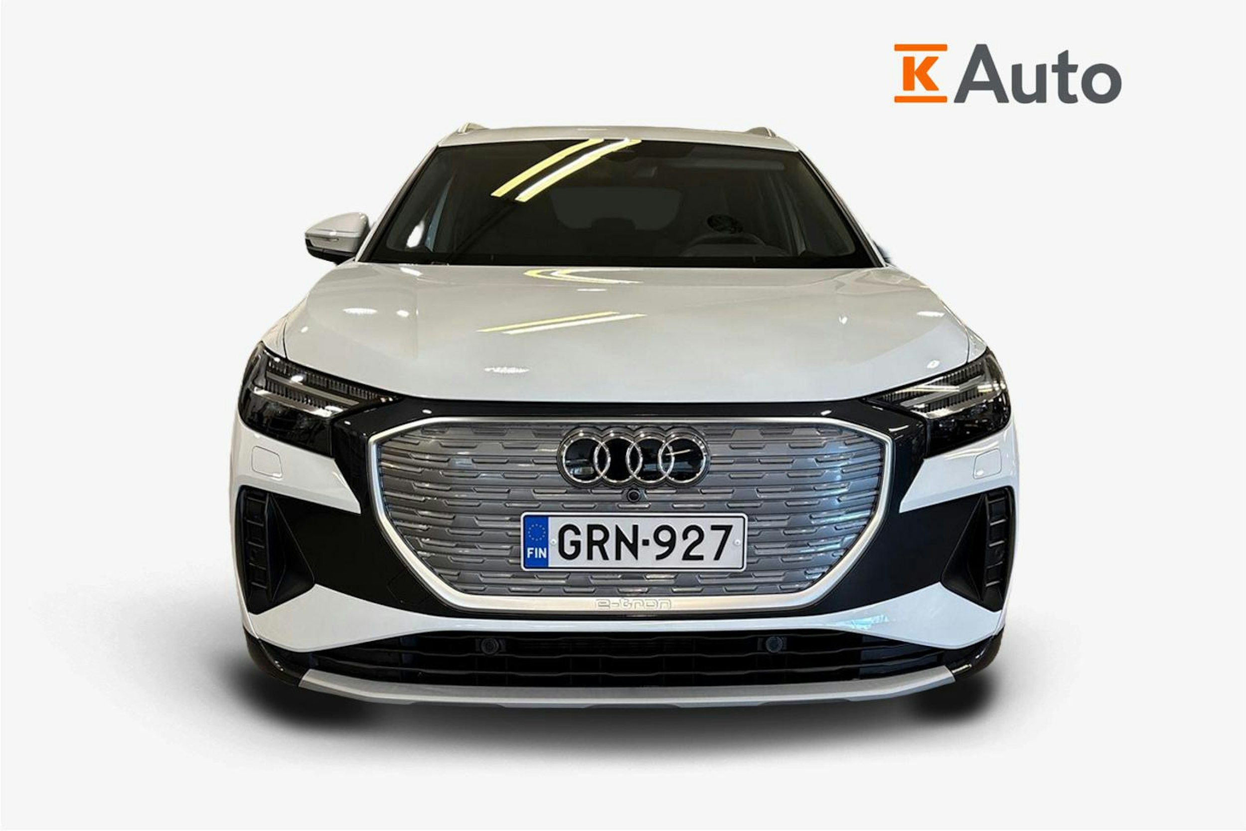met. valkoinen Audi Q4 e-tron 2025 kuva 4.
