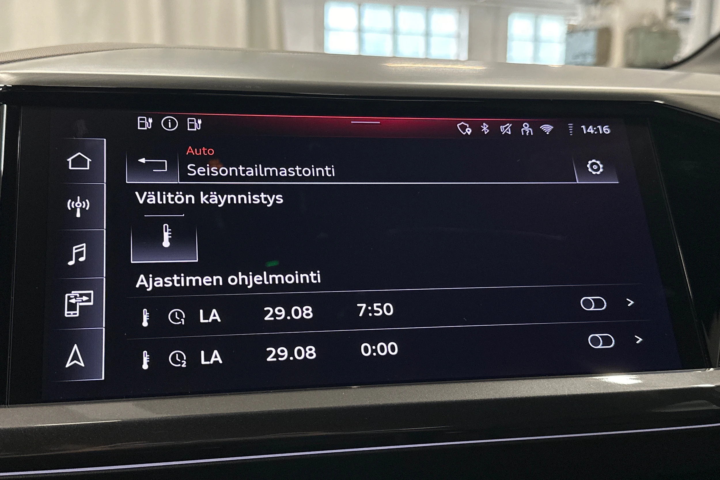 vihreä Audi Q4 e-tron 2025 kuva 22.