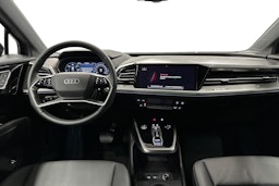 musta Audi Q4 e-tron 2025 kuva 9.