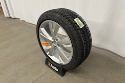 musta Audi Q4 e-tron 2025 kuva 11.