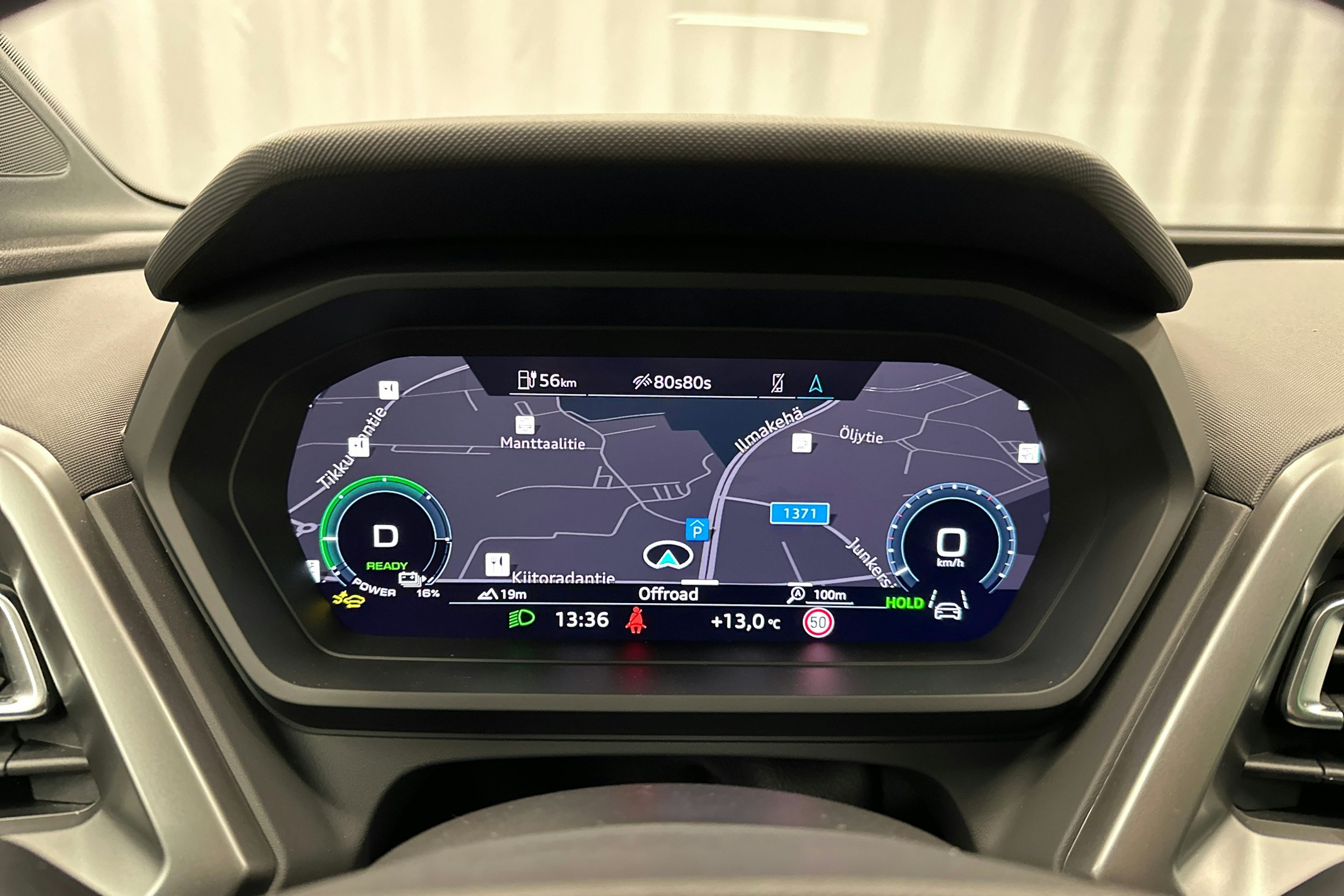 musta Audi Q4 e-tron 2025 kuva 17.