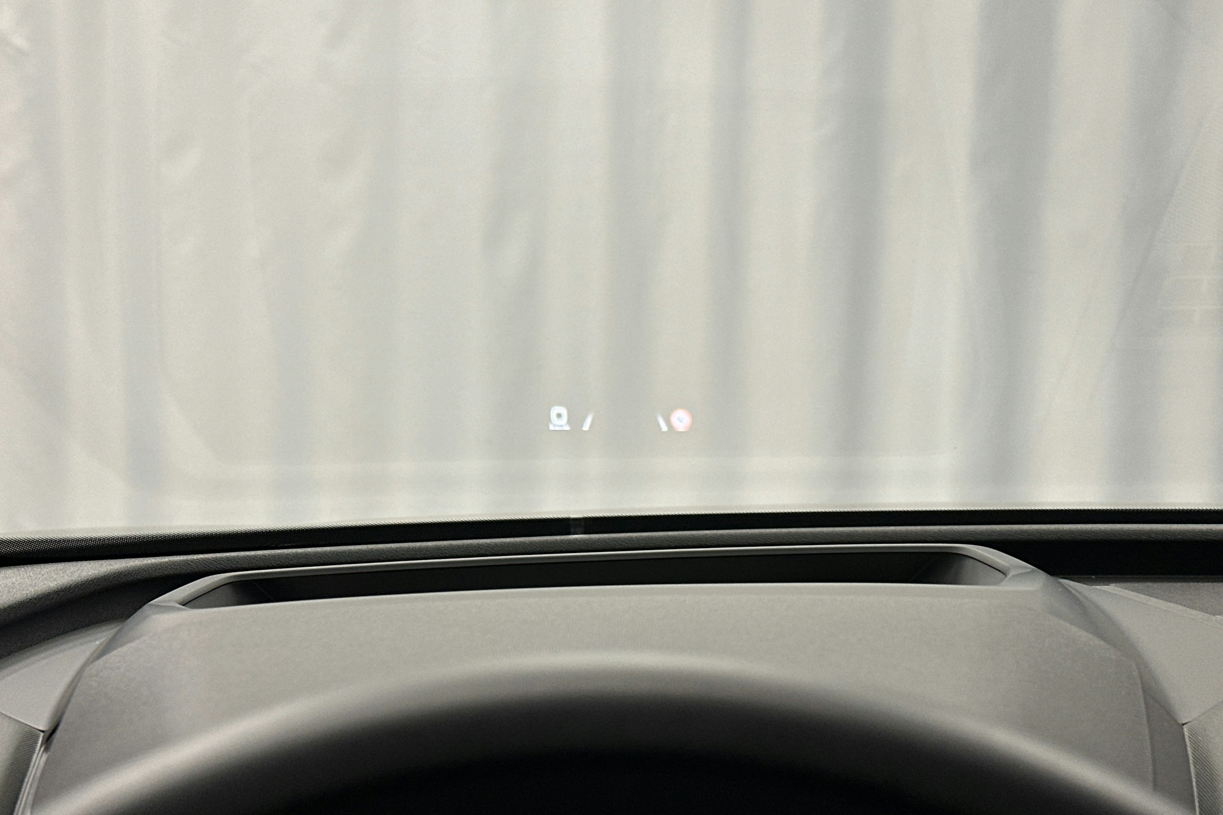 musta Audi Q4 e-tron 2025 kuva 18.