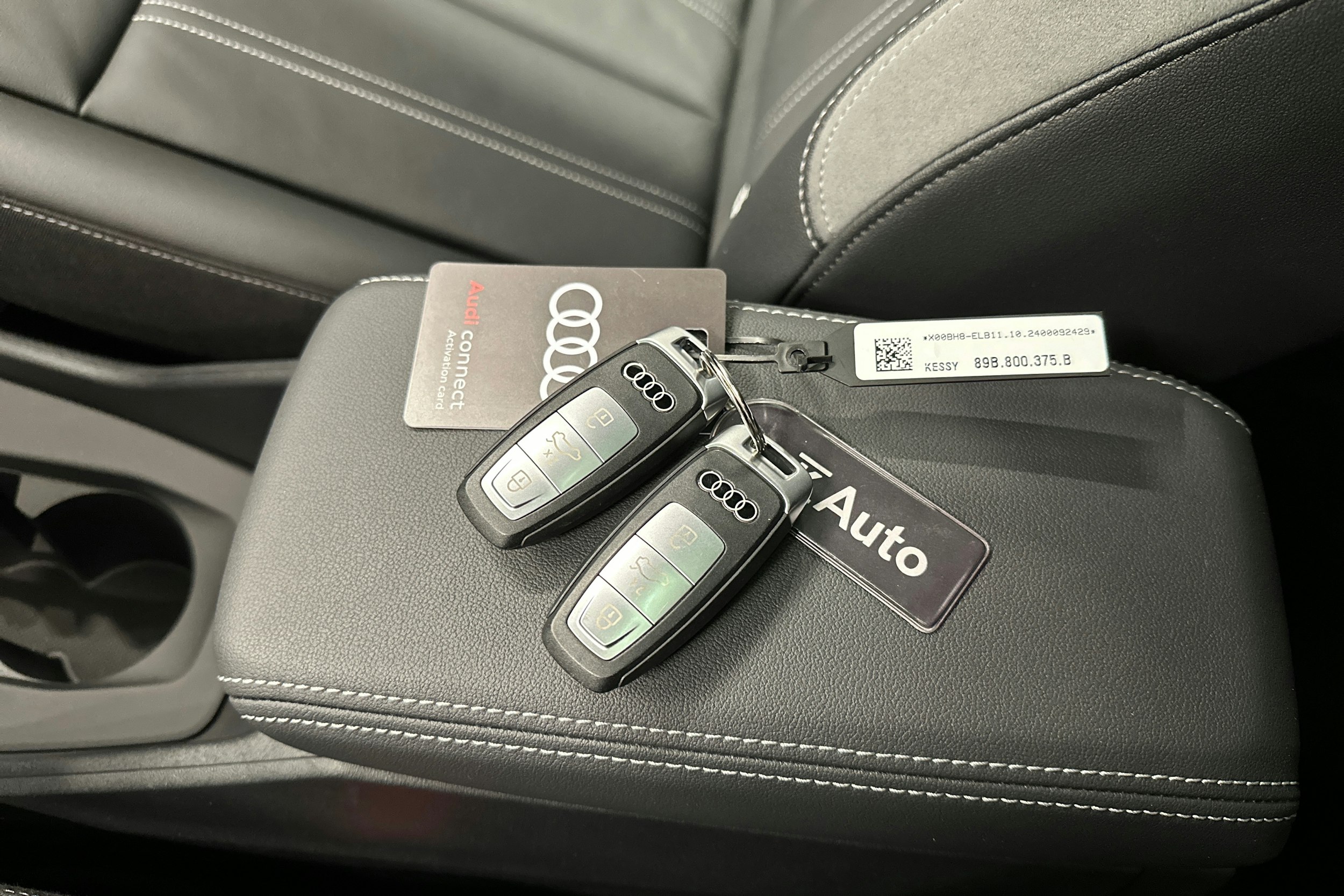 musta Audi Q4 e-tron 2025 kuva 30.