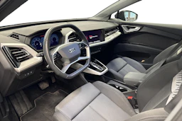 musta Audi Q4 e-tron 2025 kuva 3.