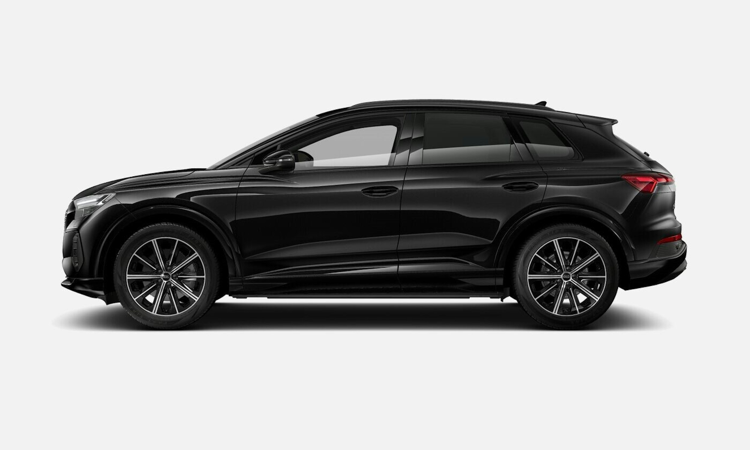 mythos musta Audi Q4 e-tron 2025 kuva 5.