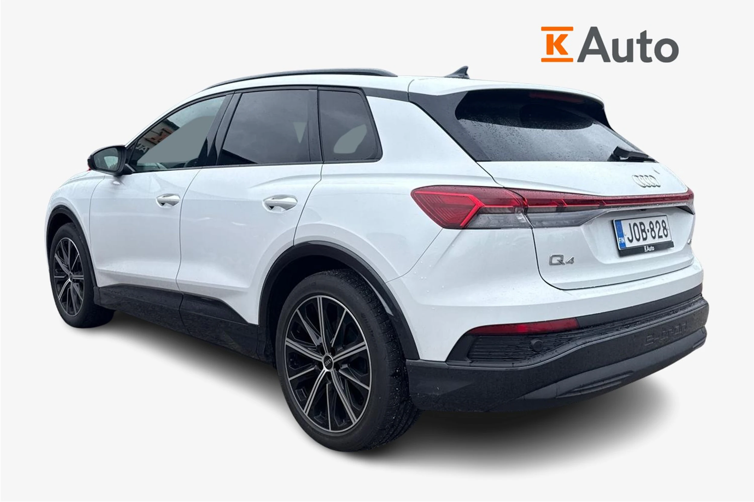 valkoinen Audi Q4 e-tron 2025 kuva 2.