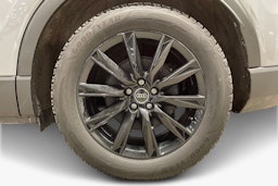 Harmaa Audi Q4 e-tron 2025 kuva 11.