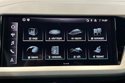 navarra sininen Audi Q4 e-tron 2025 kuva 13.