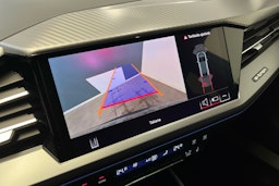 taifun harmaa Audi Q4 e-tron 2025 kuva 9.