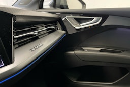 taifun harmaa Audi Q4 e-tron 2025 kuva 11.