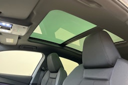taifun harmaa Audi Q4 e-tron 2025 kuva 14.