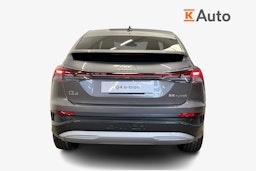 taifun harmaa Audi Q4 e-tron 2025 kuva 17.