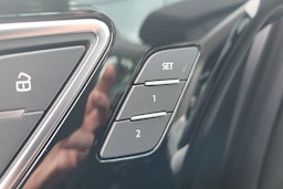 harmaa Audi Q4 e-tron 2025 kuva 13.