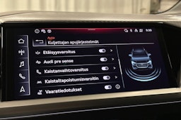 sininen Audi Q4 e-tron 2025 kuva 28.