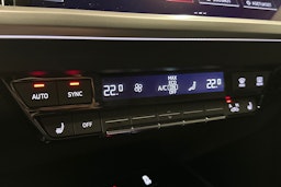 sininen Audi Q4 e-tron 2025 kuva 31.