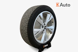 musta Audi Q4 e-tron 2025 kuva 12.