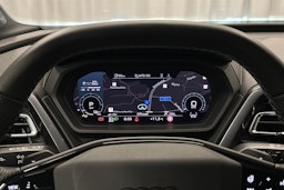 musta Audi Q4 e-tron 2025 kuva 14.