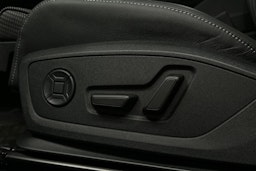 musta Audi Q4 e-tron 2025 kuva 26.