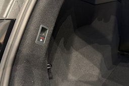 musta Audi Q4 e-tron 2025 kuva 15.